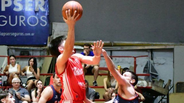 Talleres quiere volver a levantar el trofeo de la APB.