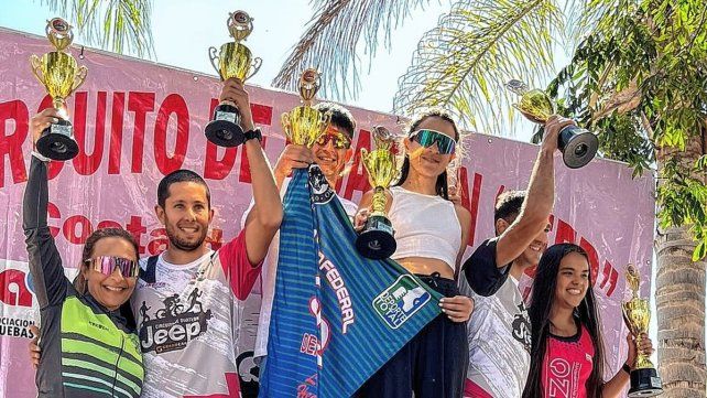 El podio en Santa Ana.