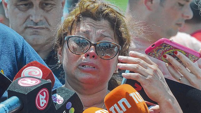 desconsuelo. Mariella Solis Calles en el lugar: Este desgraciado mató a mi hermana y ha desmembrado mi familia.