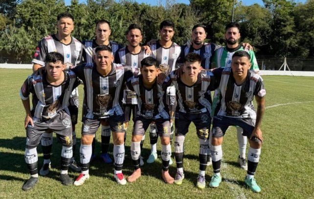 Deportivo Santa Rosa visitará a Las Flores este miércoles desde las 21.30.