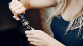 Salud advierte sobre nuevos productos con nicotina y sus efectos nocivos y adictivos