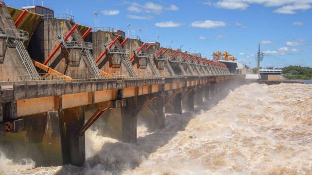 El Gobierno nacional elevó el límite de energía que las provincias con represas pueden canjear por regalías.