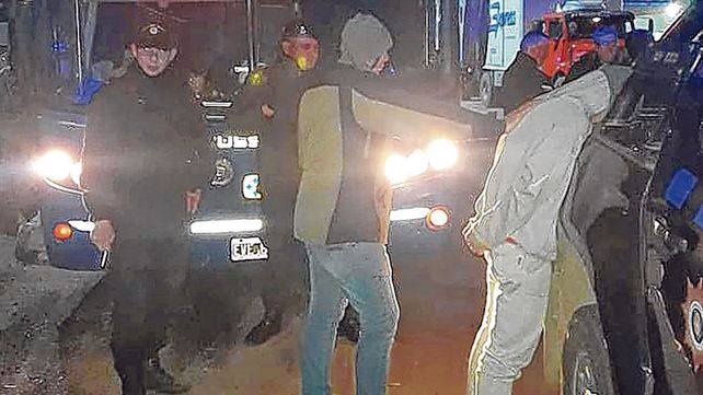 Interceptado. El adolescente fue apresado en un ómnibus en el kilómetro 100 de la autopista a Santa Fe.