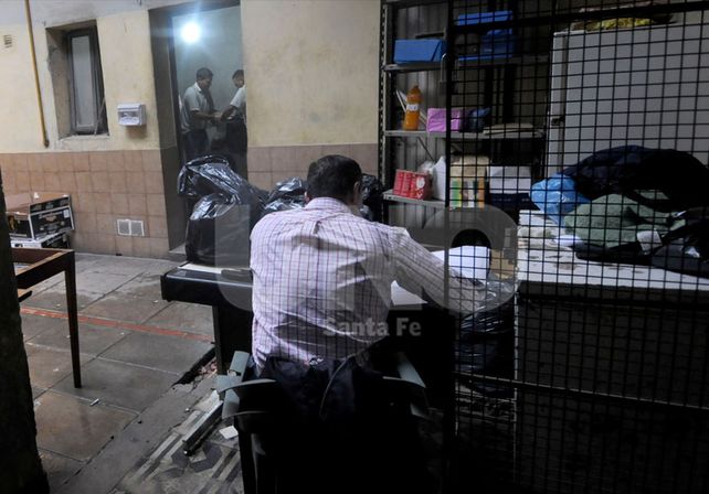 Hallazgo. Diario UNO estuvo en la 3ª en el momento en que trasladaban el material a la Justicia.