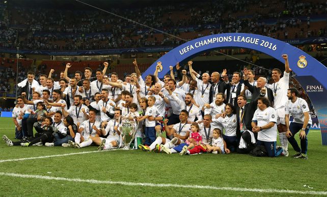 El festejo de todo Real Madrid por la conquista de la undécima Champions.
