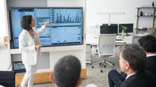 Licenciaturas lideran la oferta académica de Ciencias Económicas