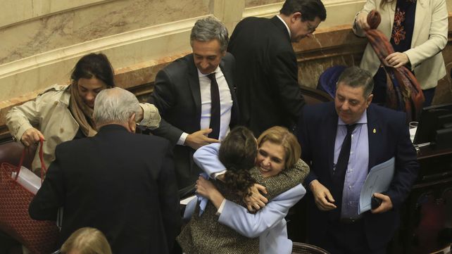 Tras la maratónica sesión