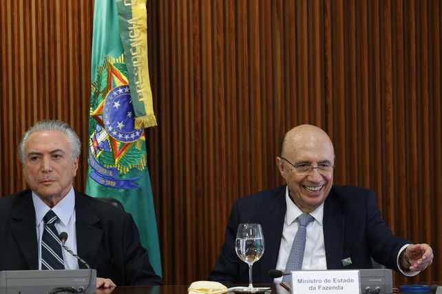 Foco en la economía. Junto a Meirelles
