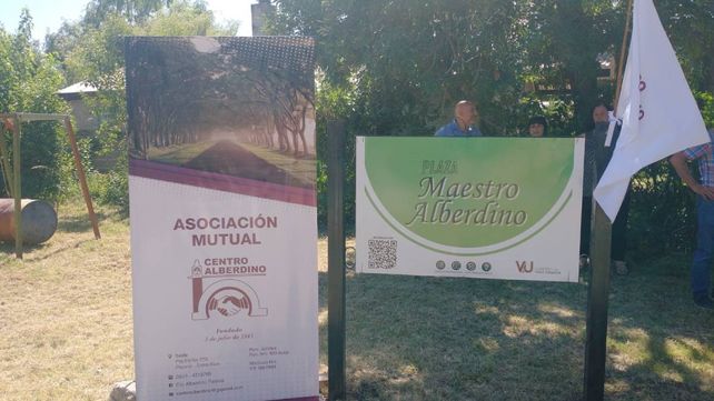 En el corazón de Villa Urquiza inauguraron la plaza Maestro Alberdino