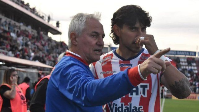La lesión de Matías Rocha, un nuevo dolor de cabeza para Unión