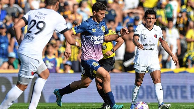 El minuto a minuto del duelo entre Rosario Central y Colón