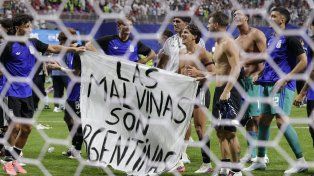A un mes de la épica: el partido contra ellos que conmovió a Messi y embanderó a la Argentina
