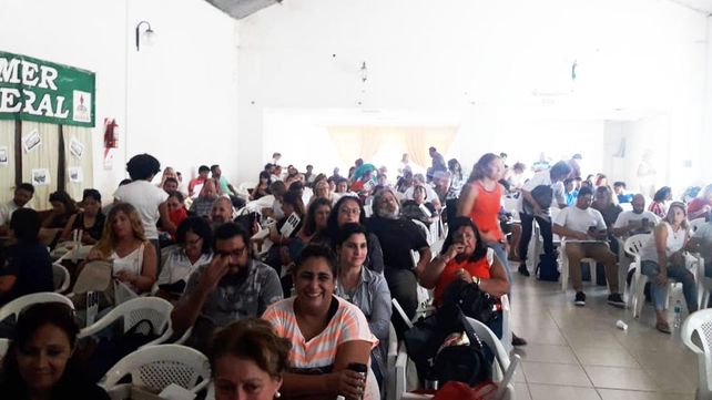 Docentes nucleados en Agmer deciden si inician las clases el lunes