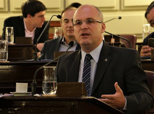 El intendente Corral... ¿vive en Santa Fe?