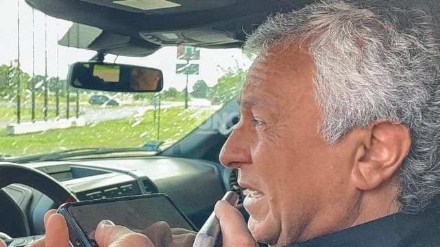 Néstor Gorosito reconoció que se emocionó al despedirse del plantel de Colón.