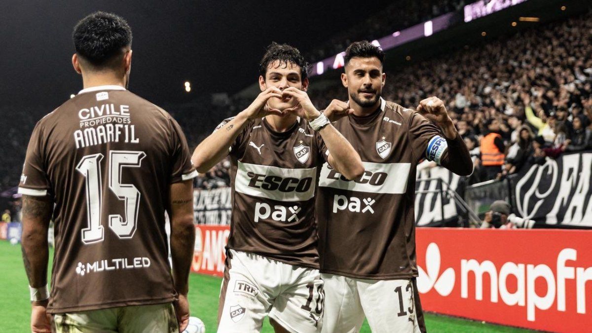 Platense venció a Corinthians en Brasil y avanzó a los octavos de final de la Libertadores