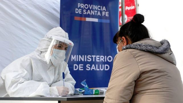 CONTROL. Nuestra provincia también sufrió un veloz incremento de los contagios.