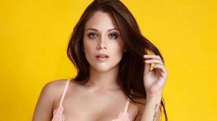 Barbie Vélez se apoya en sus amigas mientras la Justicia imputó a su ex