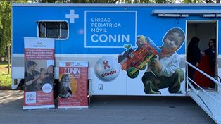 Llega a la ciudad una Unidad Pediátrica Móvil de la Fundación Conin