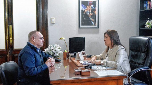 El directivo de la escuela concordiense fue recibido por la presidenta de la Fundación Iapser