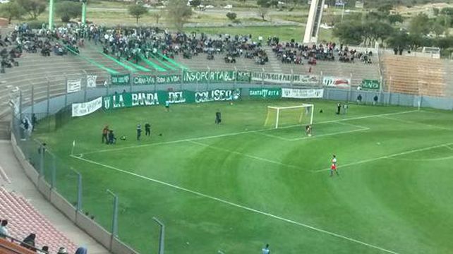 Paraná perdió 2 a 1 con Estudiantes en San Luis y el descenso está muy cerca