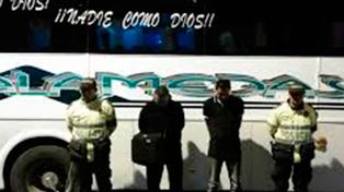 Hinchas colombianos iban al partido de eliminatorias en Chile con media tonelada de cocaína