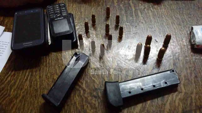 Fracasan en un robo, se tirotean con la policía y caen presos