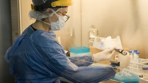 El laboratorio de la provincia suma a su producción tres medicamentos