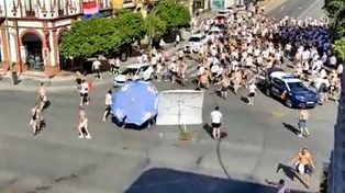 Los incidentes comenzaron unas dos horas antes del partido.