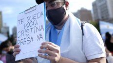 Consignas contra Cristina en la marcha en el Monumento. Consignas contra Cristina en la marcha en el Monumento.