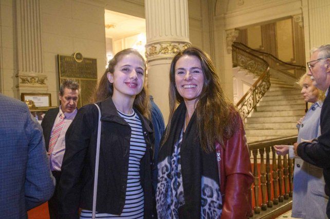 Victoria Gilabert y Candela García Gilabert