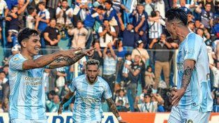 Atlético Tucumán venció al Pincha y está bien arriba