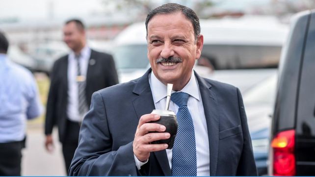 Gobernador lamentó tener cerrados los cabarets por la cuarentena