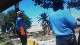 Santafesinos filman a un inspector de tránsito mientras les pedía una coima