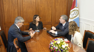 Los ministros Bastia y Olivares fueron recibidos por los integrantes de las comisiones de Presupuesto y Hacienda y de Labor Parlamentaria de Diputados para evaluar los puntos de ambos proyectos.