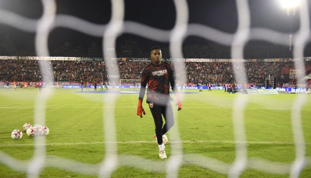Iván Arboleda quiere dejar la entidad del Parque con el fin de conseguir continuidad en otro club. (LA CAPITAL/Marcelo Rubén Bustamante)