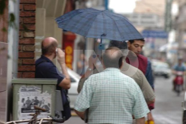 El sol parece que quiere asomarse, aún con el alerta especial por lluvias