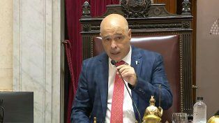 En plenario el Senado sesiona para convertir en ley la suspensión de las PASO, el juicio en ausencia, iniciativa antimafias, reiterancia y reincidencia. Bartolomé Abdala actúa como&nbsp; presidente provisional del Senado.&nbsp; 