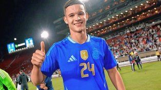 Valentín Carboni, jugador de la Selección Argentina fue operado con éxito y agradeció las muestras de afecto.