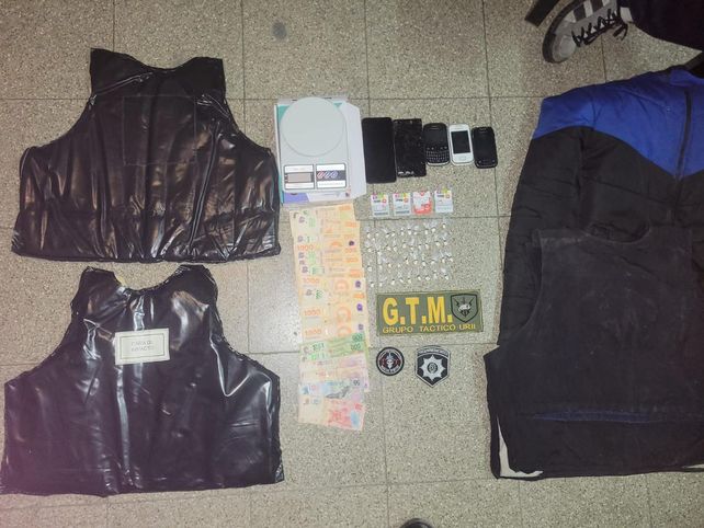 Un menor y dos adultos en la investigación por el ataque a tiros contra un colectivo de la línea 146.&nbsp;