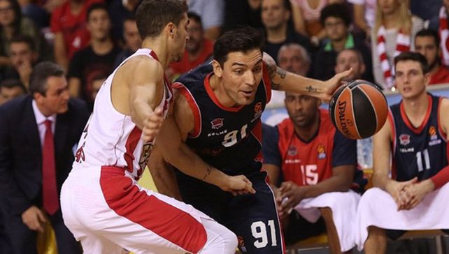 Carlos Delfino volverá a jugar en Italia Carlos Delfino volverá a jugar en Italia