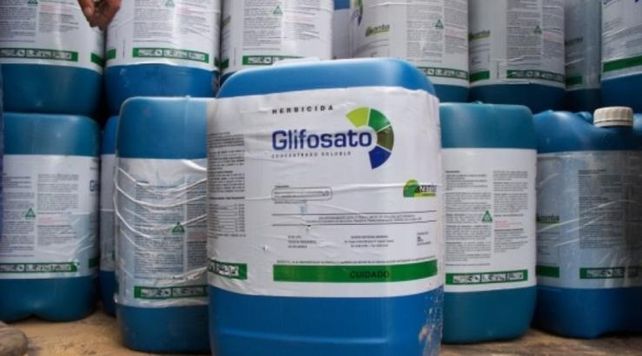 El Concejo Municipal prohibió la utilización y venta del herbicida Glifosato en la ciudad