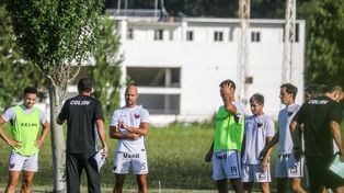 ¿Con qué jugadores no puede contar Osella frente a Boca?