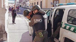 Yamil Benavidez, el hombre de 40 años, detenido en la investigación de la cueva financiera descubierta en un departamento en la zona del Puerto