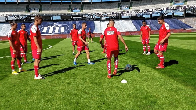 Unión se prepara para una final ante Independiente