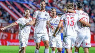 Regalo de Navidad: Independiente anuncia la contratación del paraguayo Ávalos