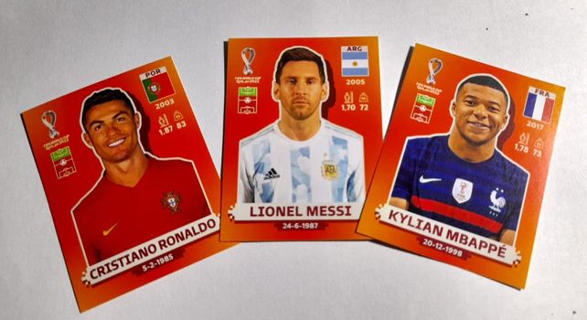 El gobierno llamó a los kiosqueros y a Panini por la falta de figuritas del Mundial