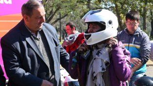Vale por un casco, el nuevo incentivo de la Municipalidad de Santa Fe por la seguridad vial