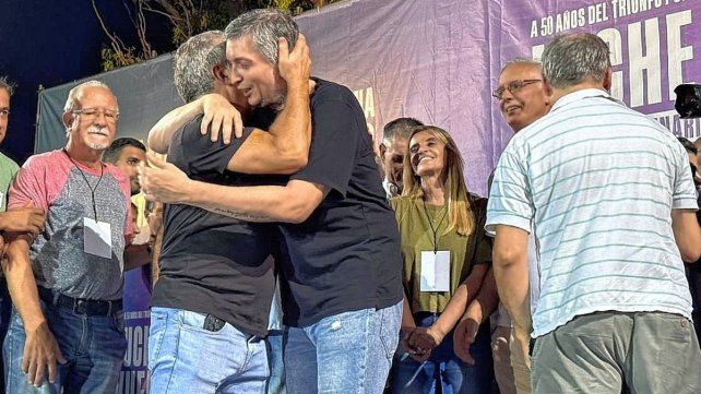 Urribarri y Máximo Kirchner impulsan la candidatura de Cristina