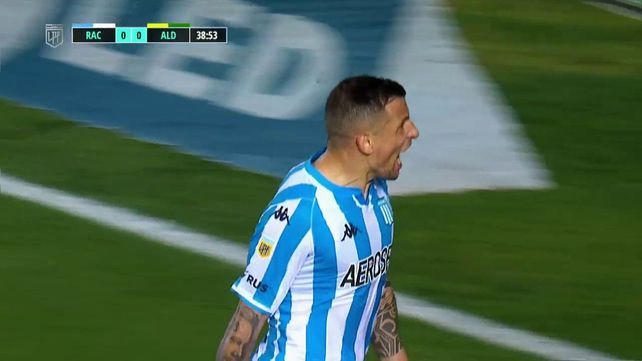Vecchio marcó su primer gol con la camiseta de Racing